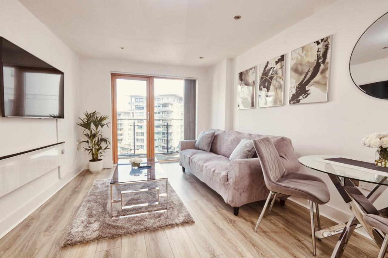 Deluxe River Canal View & Free Secure Parking! Leeds  Esterno foto