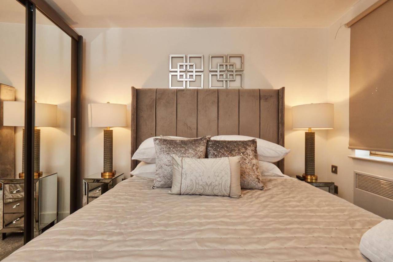 Deluxe River Canal View & Free Secure Parking! Leeds  Esterno foto