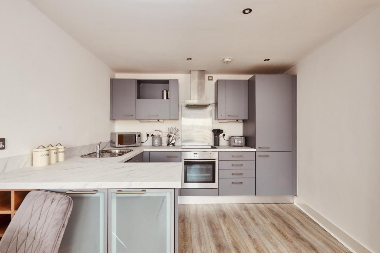 Deluxe River Canal View & Free Secure Parking! Leeds  Esterno foto