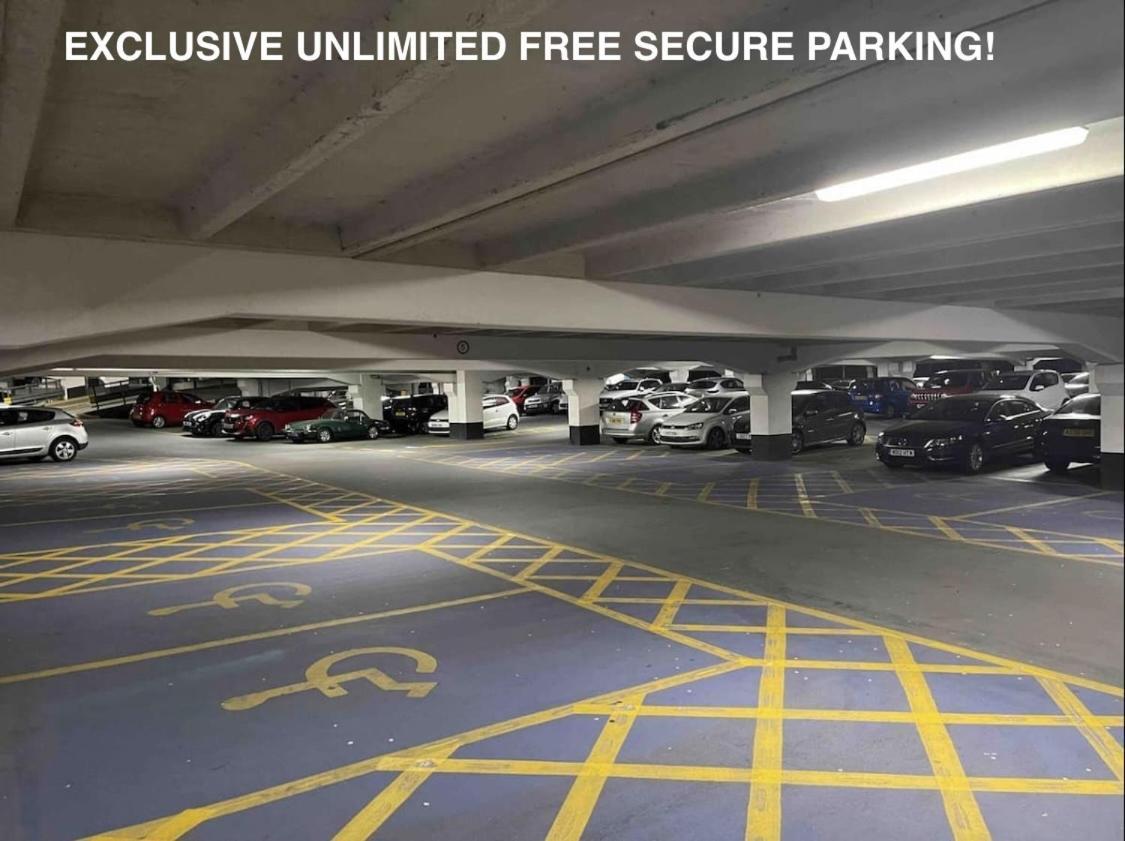 Deluxe River Canal View & Free Secure Parking! Leeds  Esterno foto
