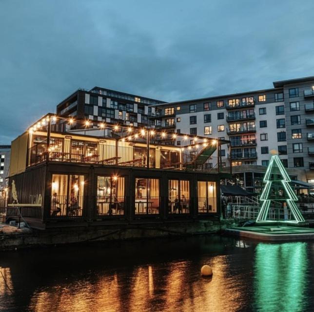 Deluxe River Canal View & Free Secure Parking! Leeds  Esterno foto