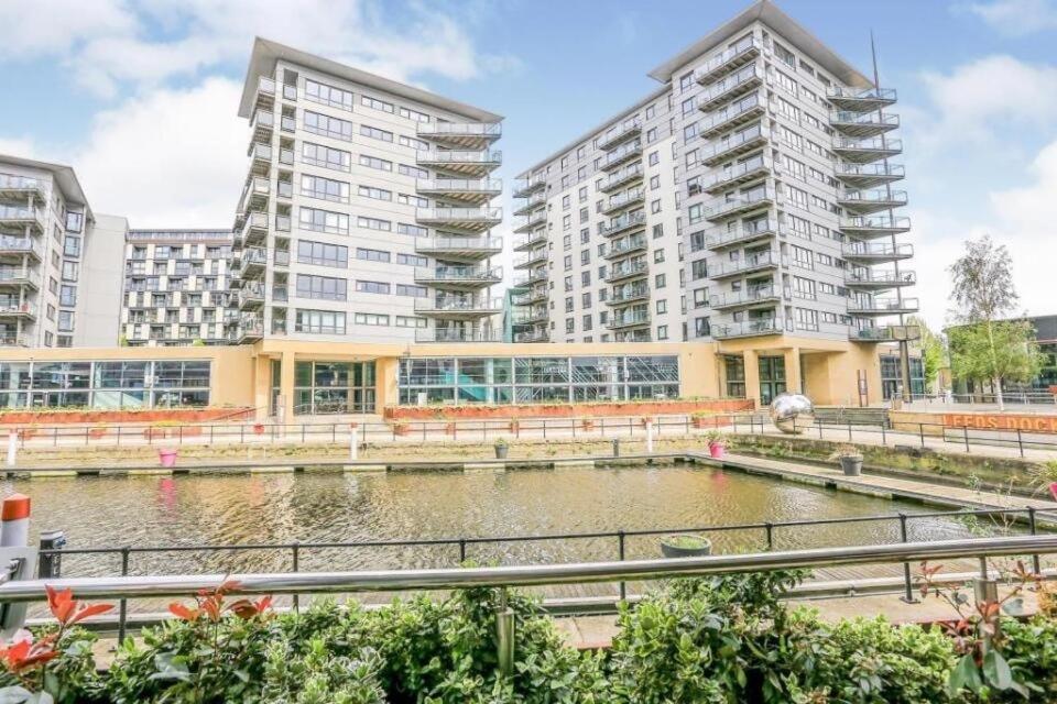 Deluxe River Canal View & Free Secure Parking! Leeds  Esterno foto