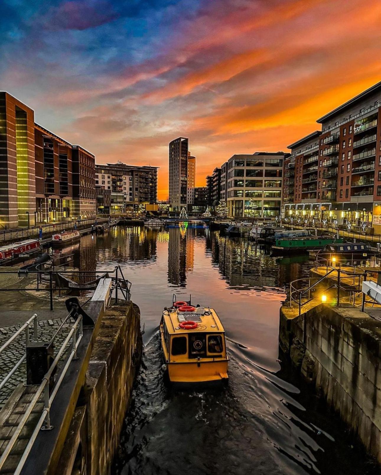 Deluxe River Canal View & Free Secure Parking! Leeds  Esterno foto